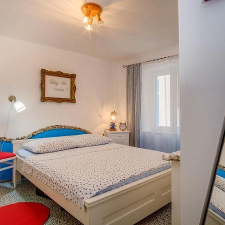 Apartments Kastel Veli Lošinj Buitenkant foto